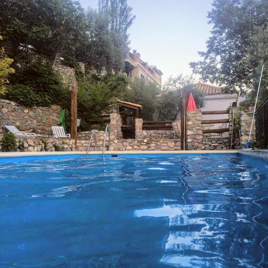 Гостевой дом Cortijo La Solana Гуэхар-Сьерра Экстерьер фото